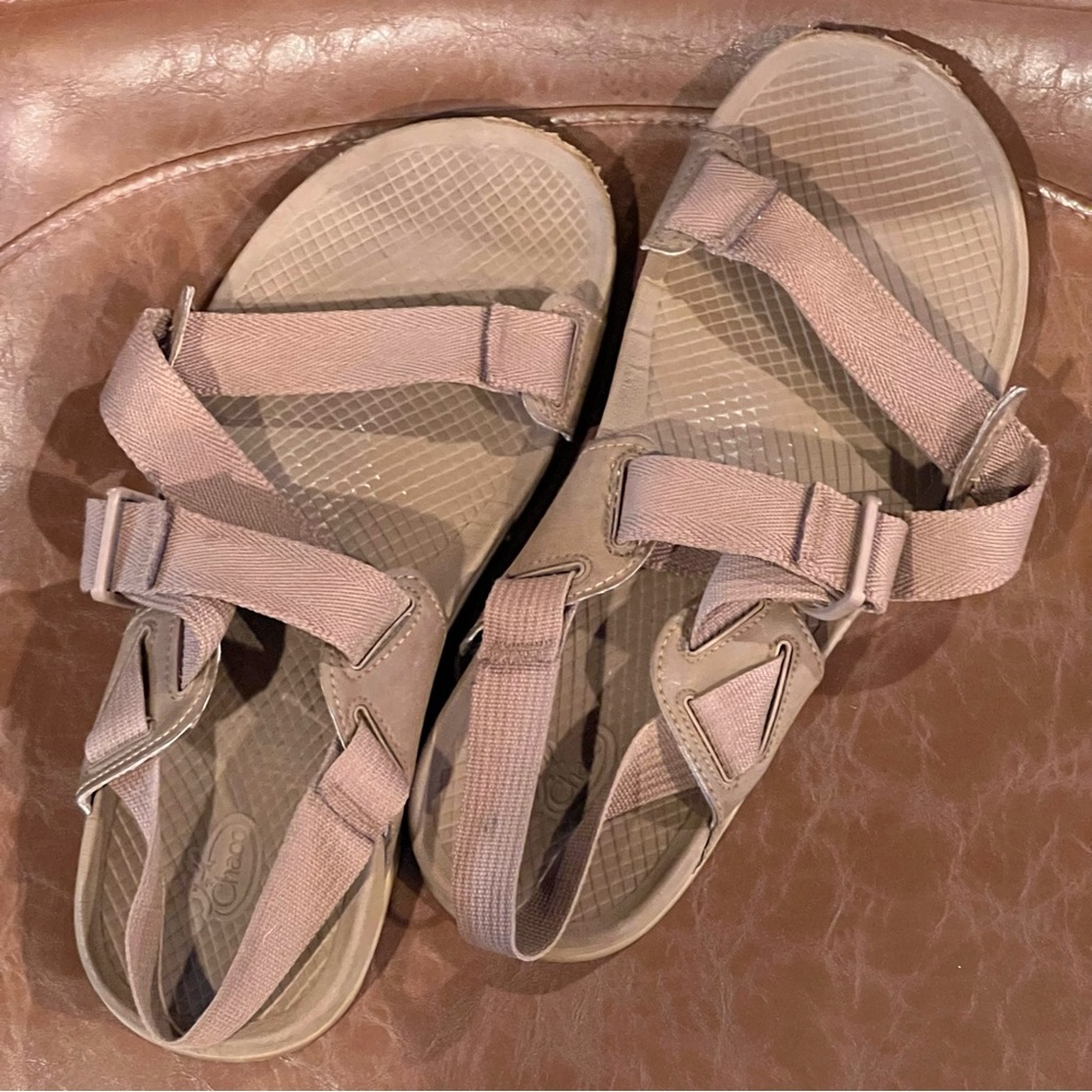 Chaco Men’s Sandals in Tan
